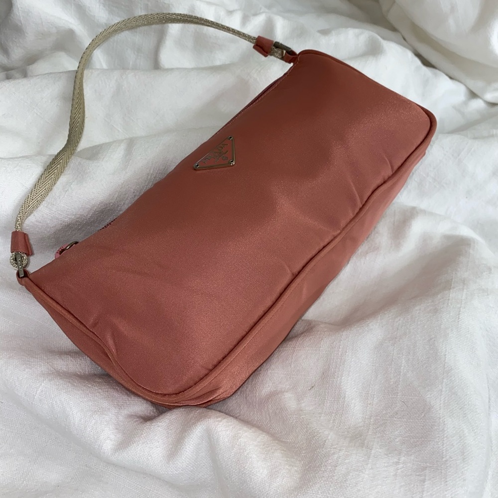Vintage Prada Nylon Tessuto Pochette.
